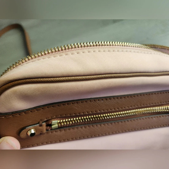 Michale kors jet set charm east west crossbody travel purse pink - Picture 7 of 16